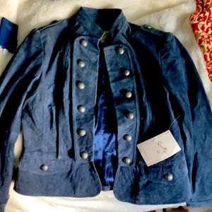 Scully crafted in Leather